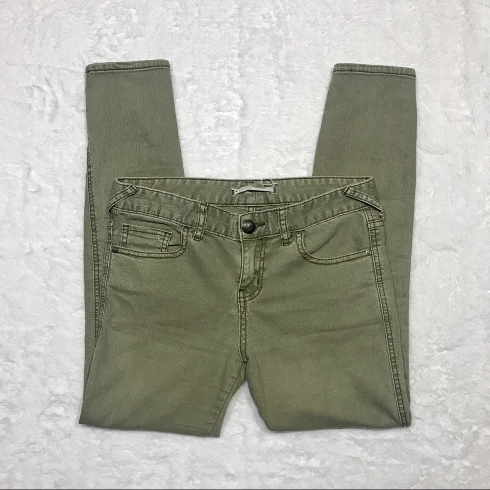 Free People• Olive Skinny Jeans